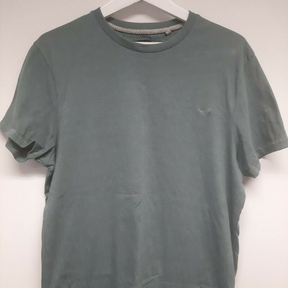 Threadbare Essential T-Shirt, Men's size Large, Sage Green Ultra Soft Knit